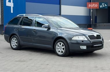 Универсал Skoda Octavia 2009 в Ровно