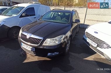 Універсал Skoda Octavia 2010 в Києві