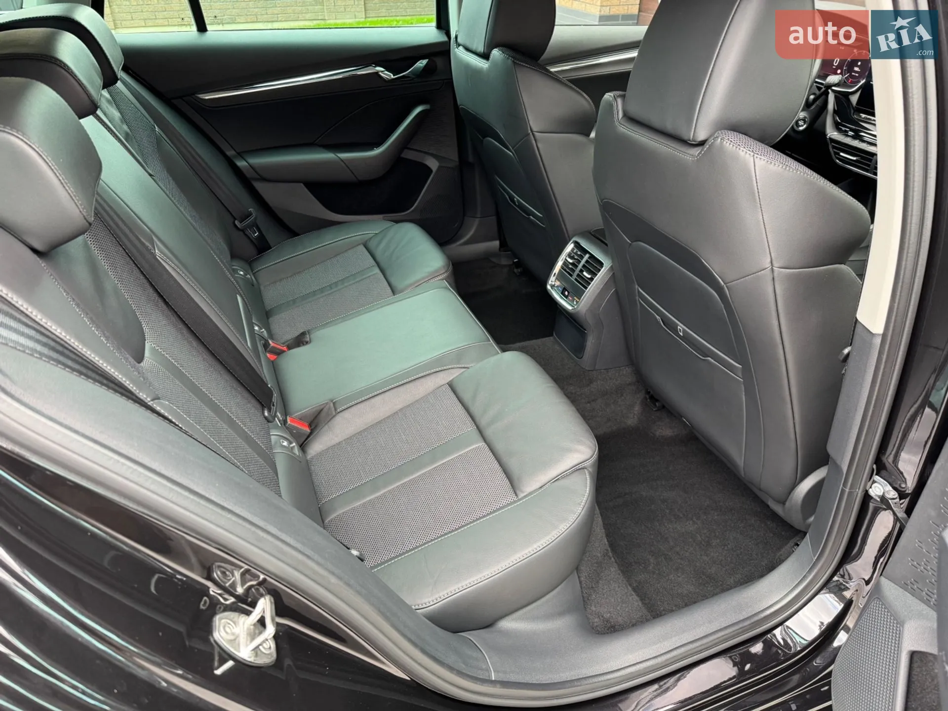 2020 Skoda Octavia - мініатюра 62