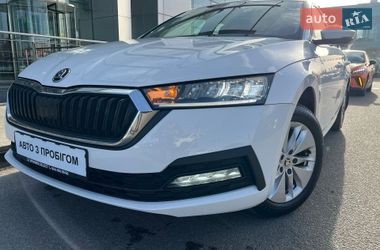 Лифтбек Skoda Octavia 2022 в Киеве