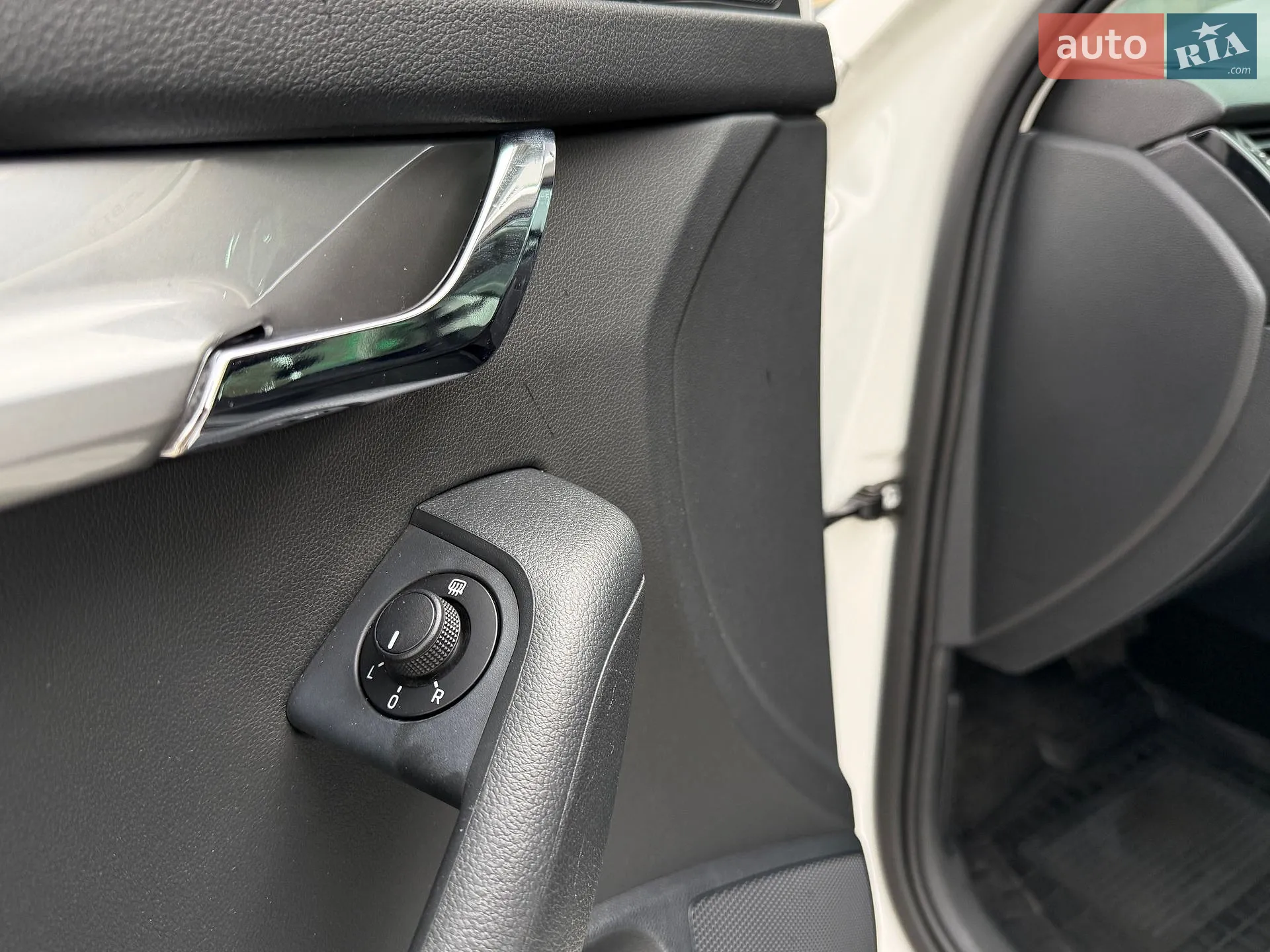 2019 Skoda Octavia - мініатюра 14