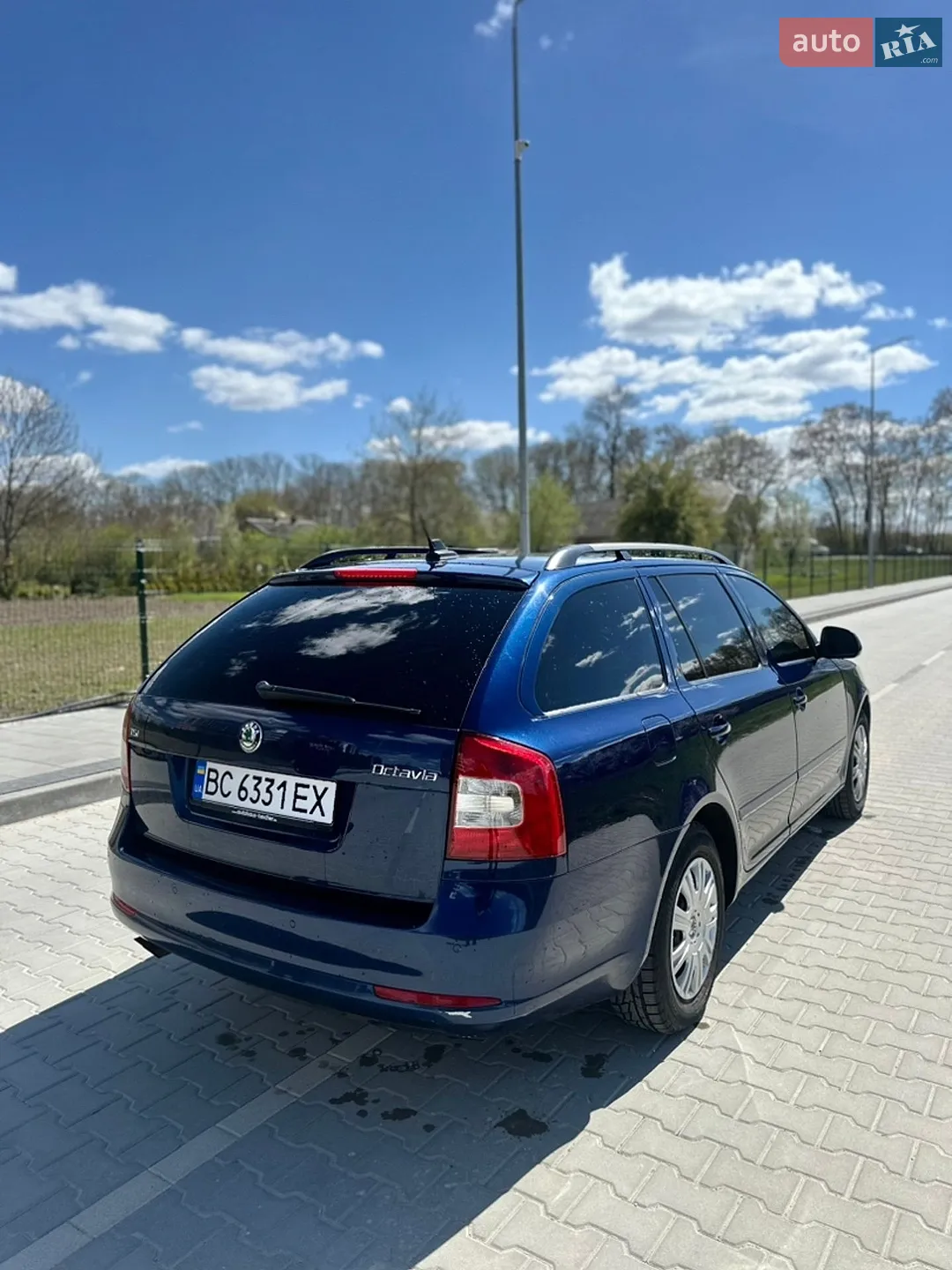 Skoda Octavia 2010 VIN TMBHK61ZXB2039697 фото оголошення 6 з 22