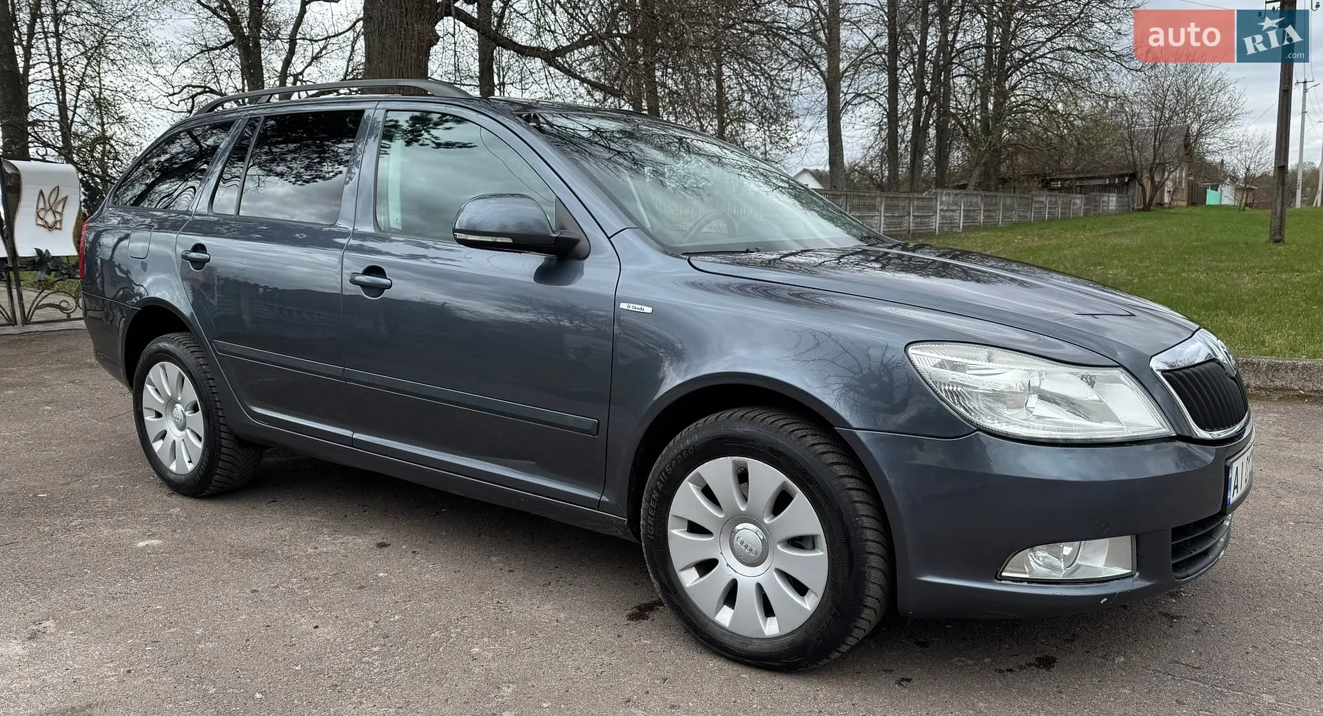 2010 Skoda Octavia - мініатюра 5