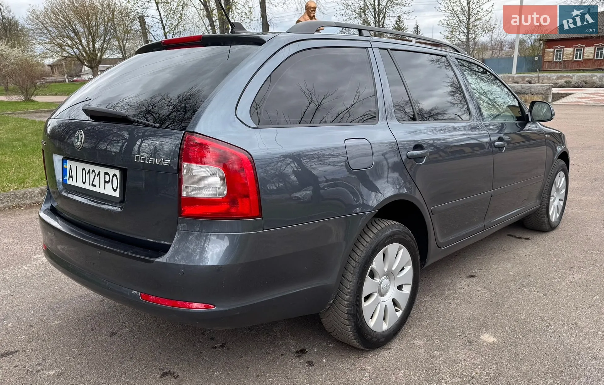 2010 Skoda Octavia - мініатюра 8