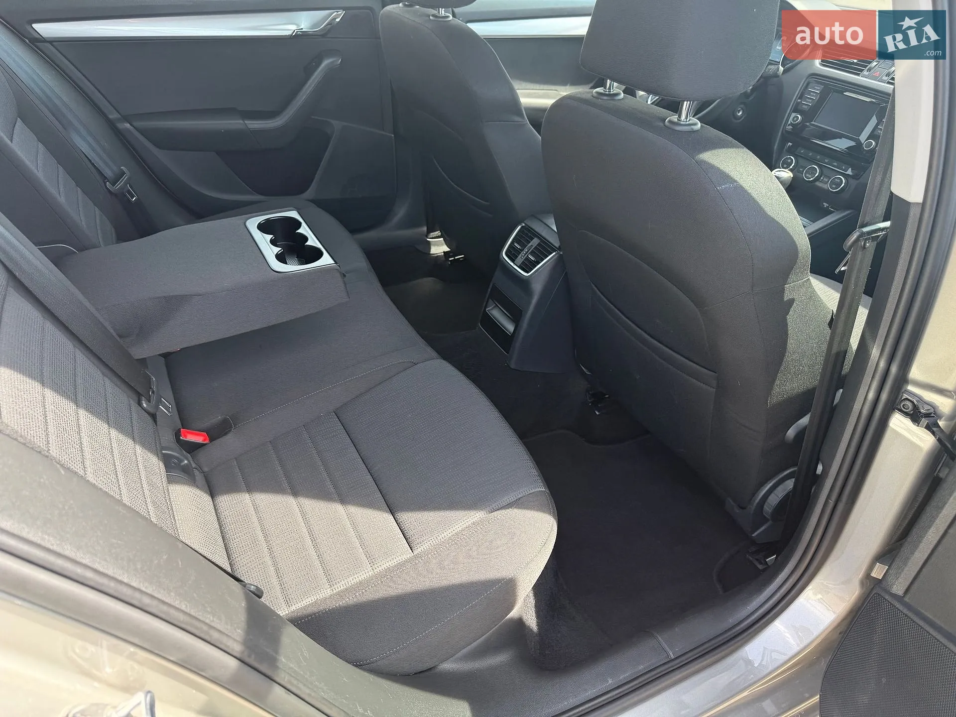 2015 Skoda Octavia - мініатюра 48