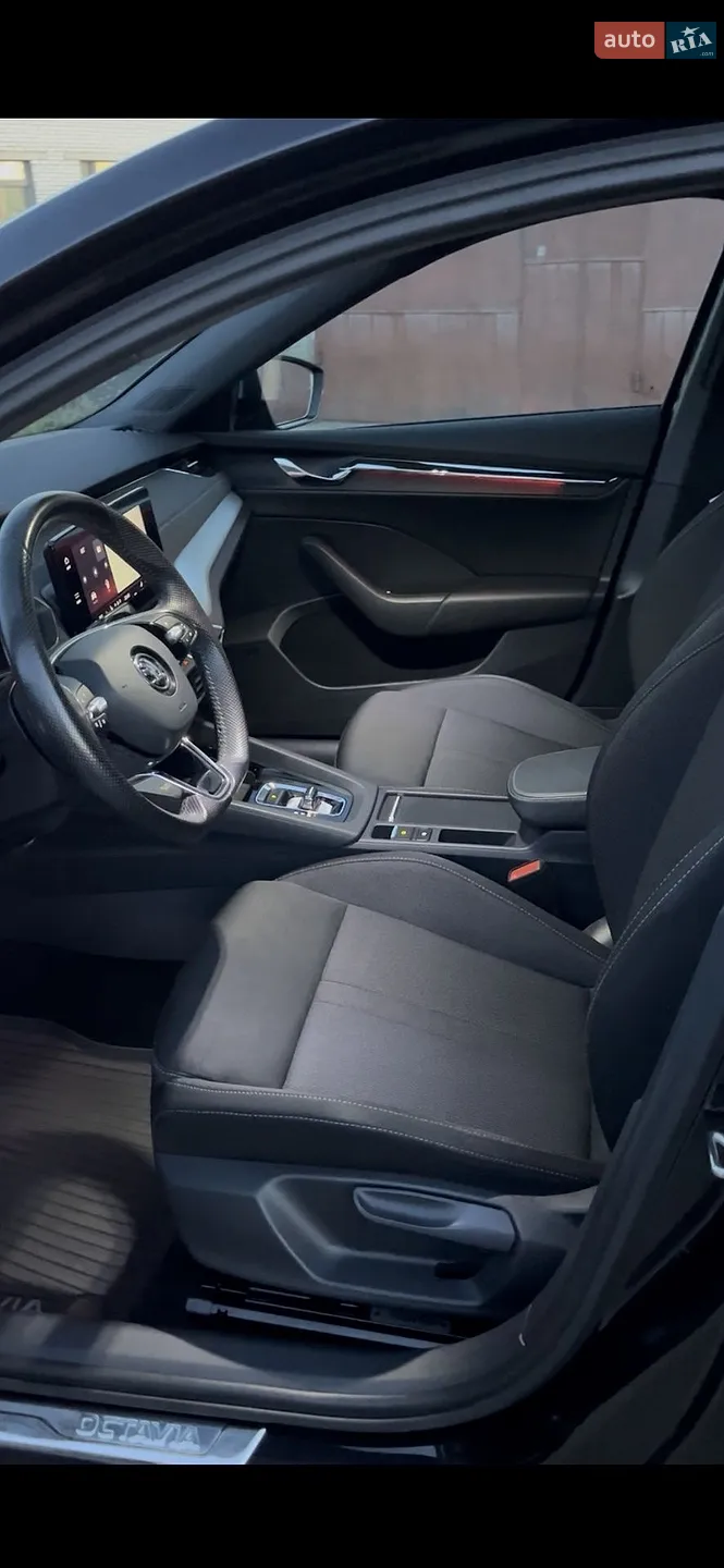 2021 Skoda Octavia - мініатюра 17