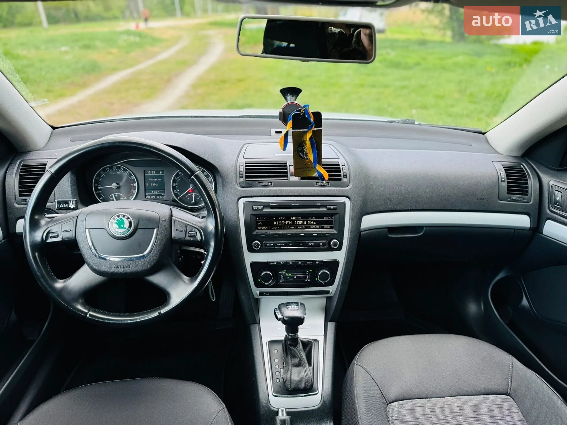 2010 Skoda Octavia - мініатюра 8