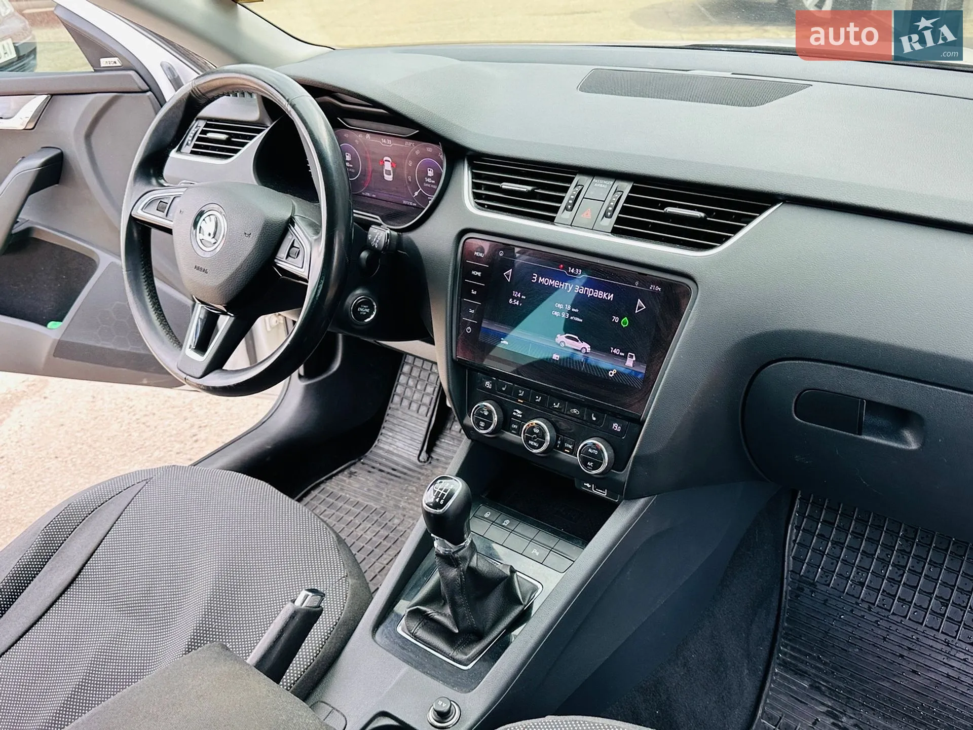 2018 Skoda Octavia - мініатюра 38