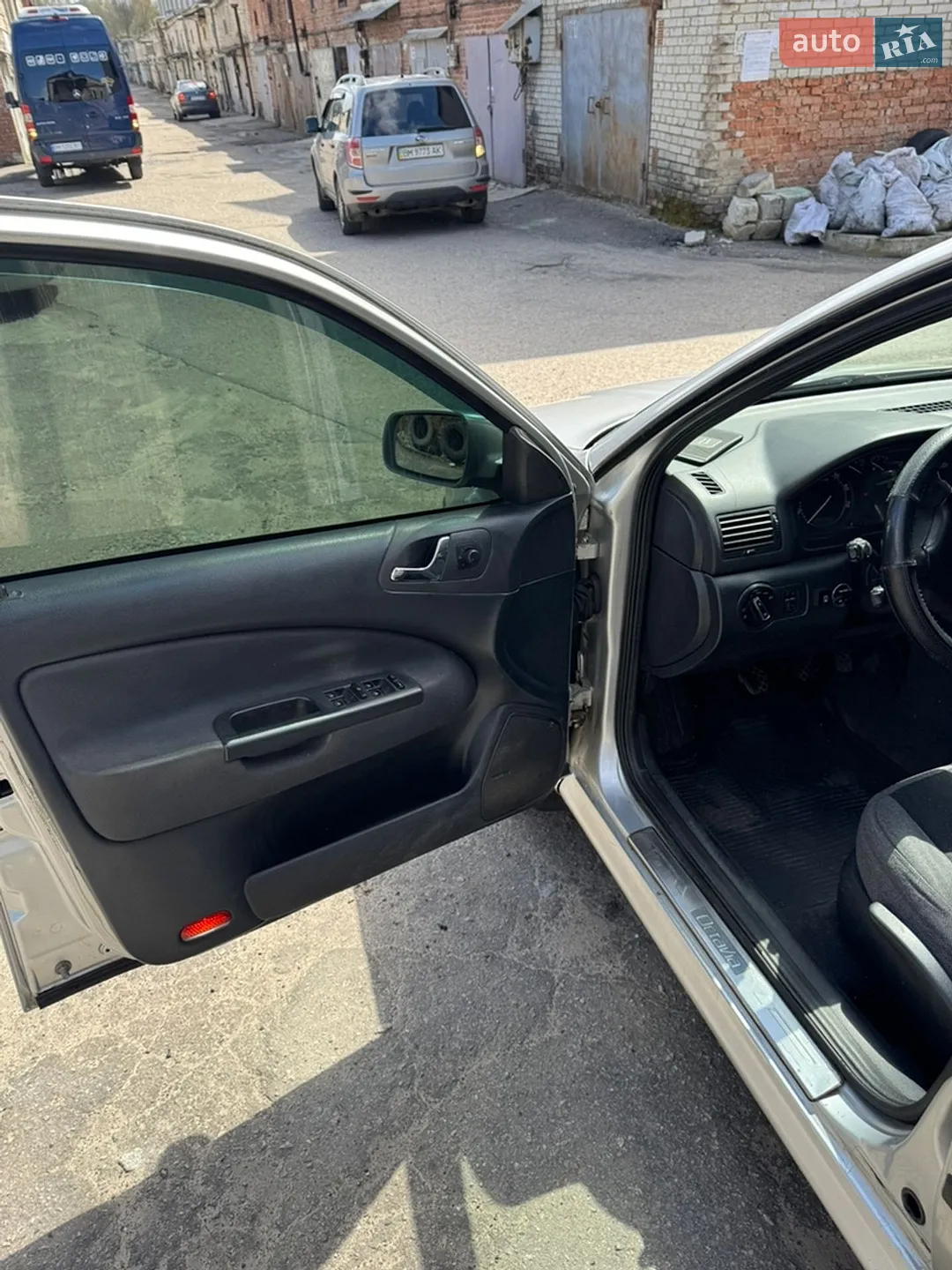 Skoda Octavia 2004 VIN TMBBL41U84B011167 фото оголошення 6 з 19