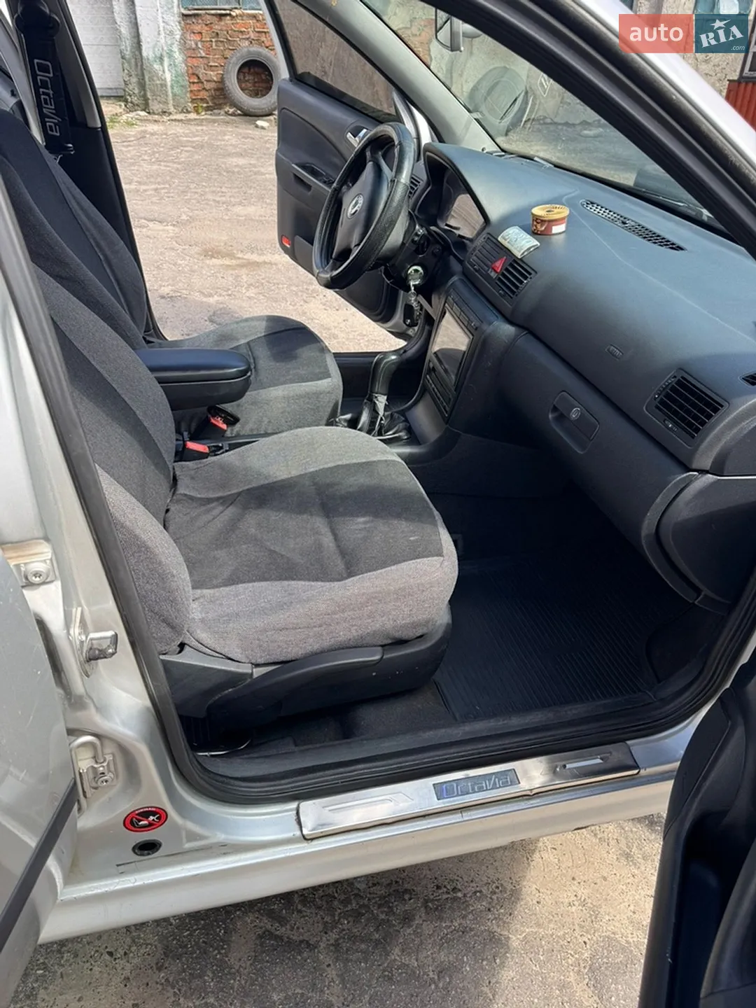Skoda Octavia 2004 VIN TMBBL41U84B011167 фото оголошення 10 з 19
