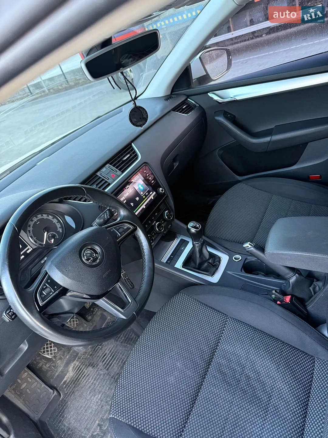 2017 Skoda Octavia - мініатюра 10