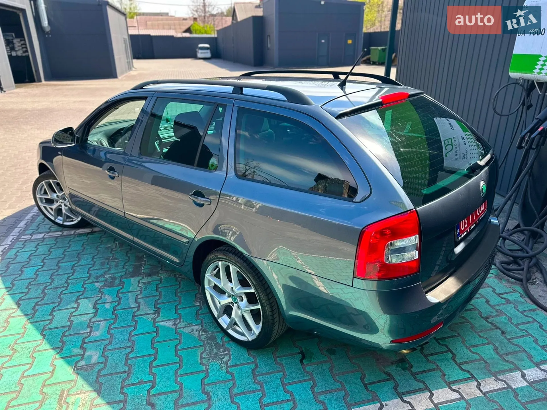 2011 Skoda Octavia - мініатюра 12