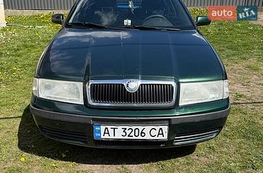 Универсал Skoda Octavia 2002 в Тысменице