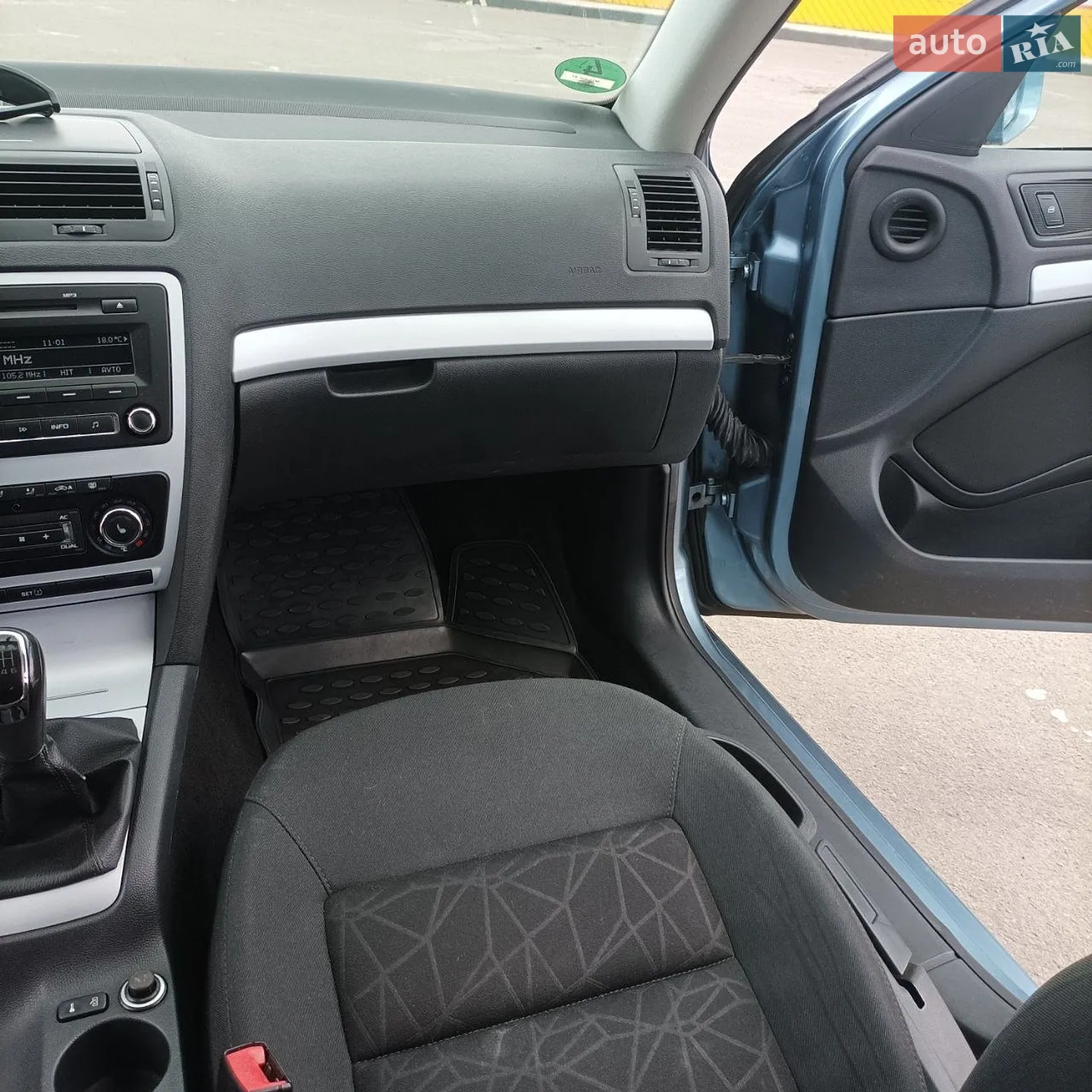 2011 Skoda Octavia - мініатюра 30