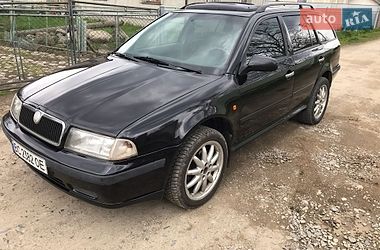 Универсал Skoda Octavia 2000 в Надворной