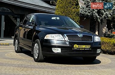 Лифтбек Skoda Octavia 2008 в Львове
