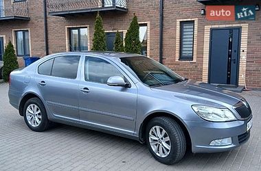 Лифтбек Skoda Octavia 2012 в Ирпене