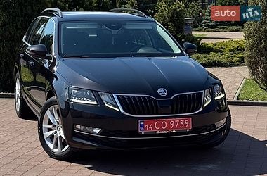 Универсал Skoda Octavia 2020 в Стрые