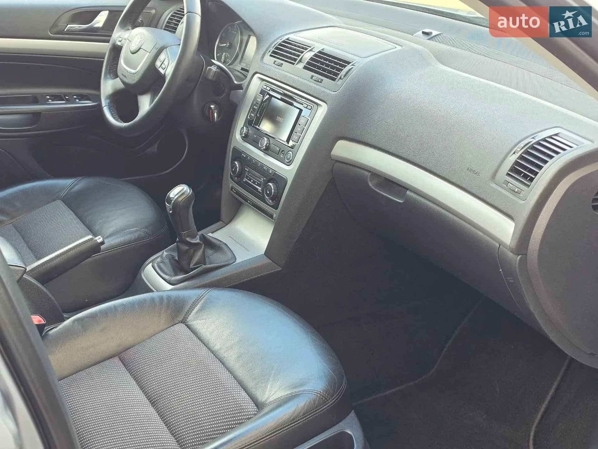 2013 Skoda Octavia - мініатюра 27