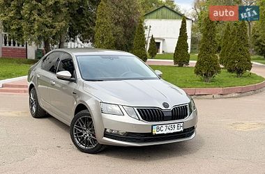 Лифтбек Skoda Octavia 2014 в Киеве