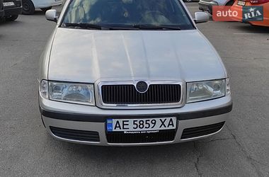 Лифтбек Skoda Octavia 2003 в Днепре