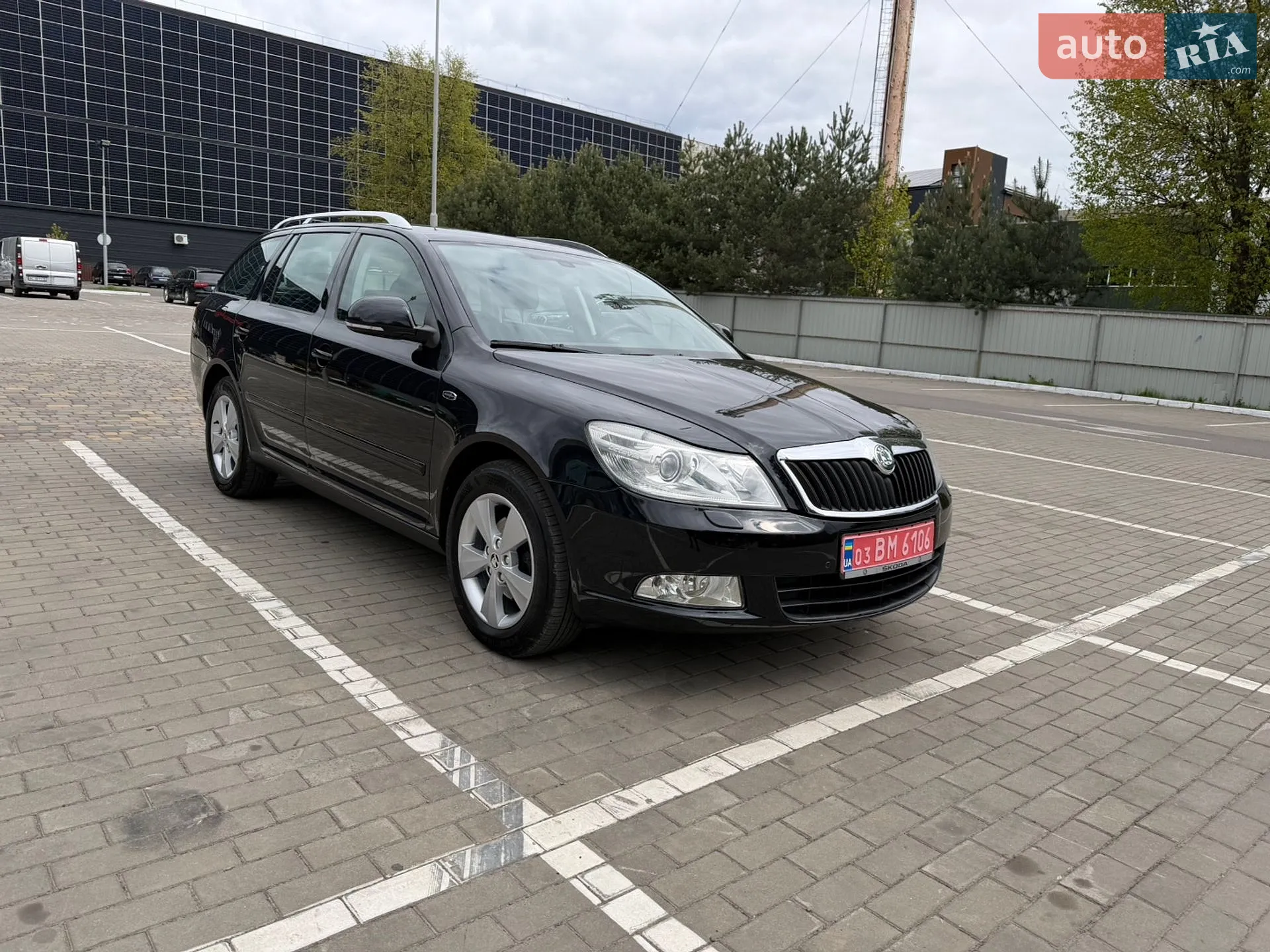 2010 Skoda Octavia - мініатюра 6