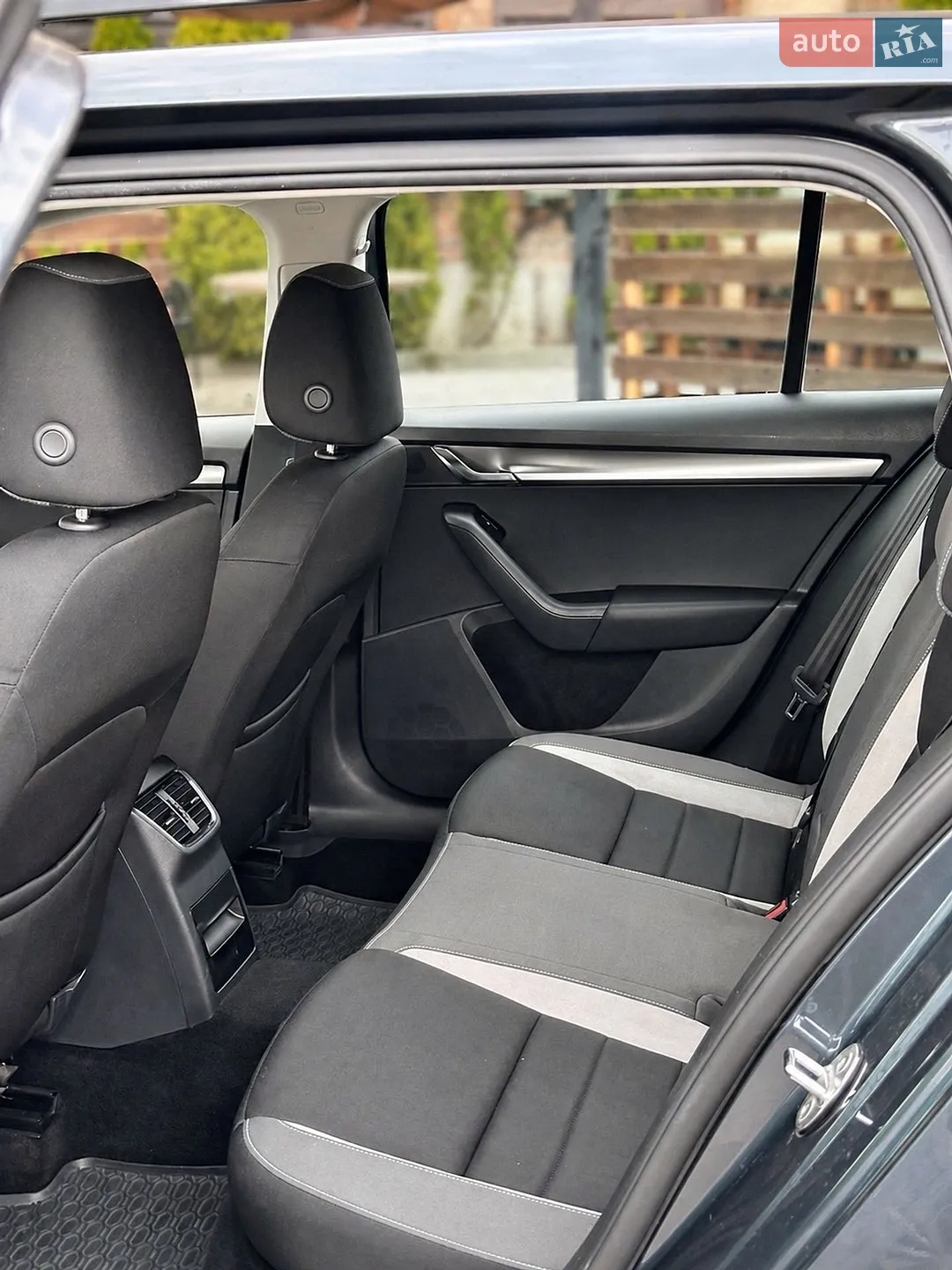 2016 Skoda Octavia - мініатюра 14