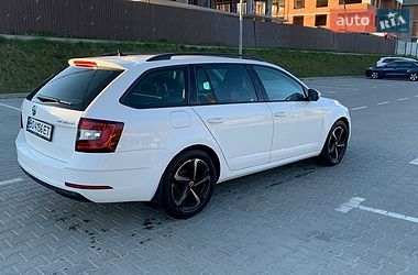 Універсал Skoda Octavia 2019 в Тернополі