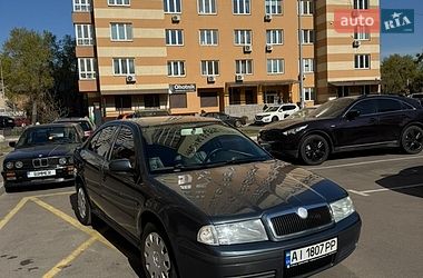 Ліфтбек Skoda Octavia 2006 в Києві