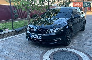 Лифтбек Skoda Octavia 2019 в Ужгороде