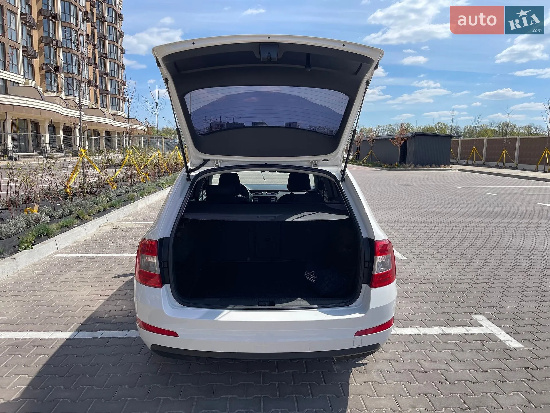 2015 Skoda Octavia - мініатюра 14