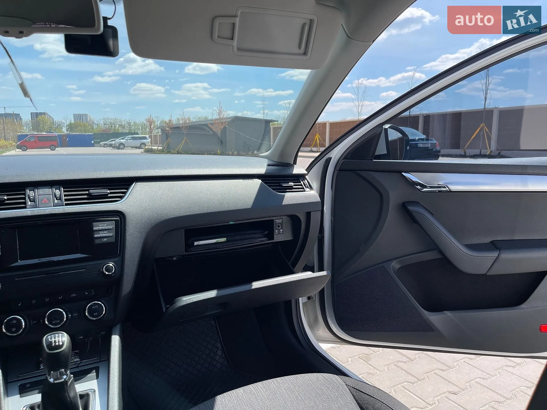 2015 Skoda Octavia - мініатюра 45