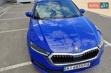 Универсал Skoda Octavia 2021 в Киеве