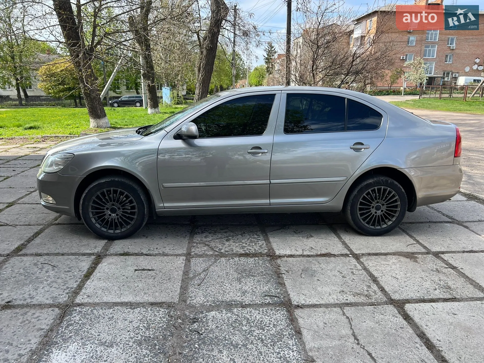 2010 Skoda Octavia - мініатюра 35