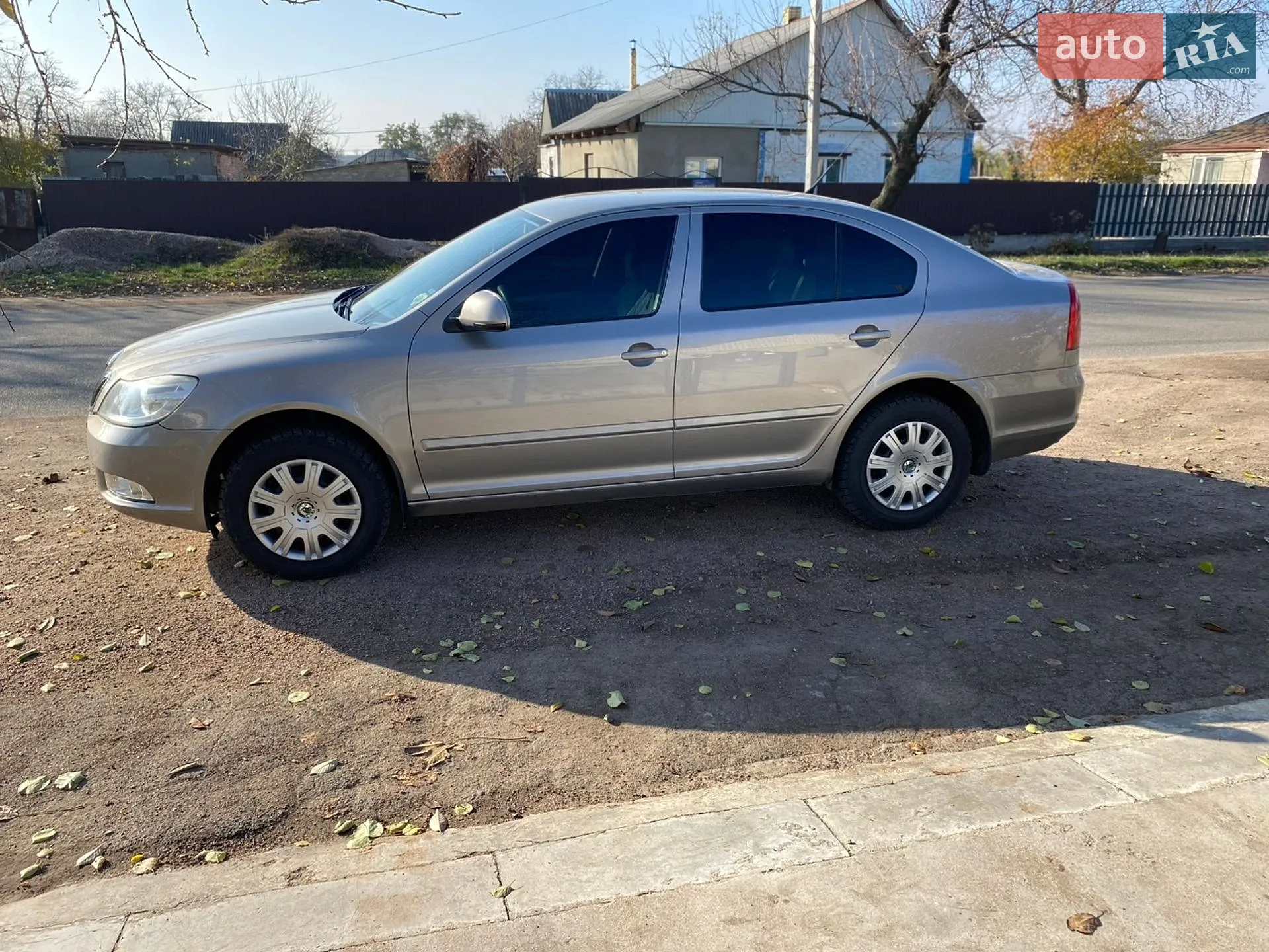 2010 Skoda Octavia - мініатюра 36