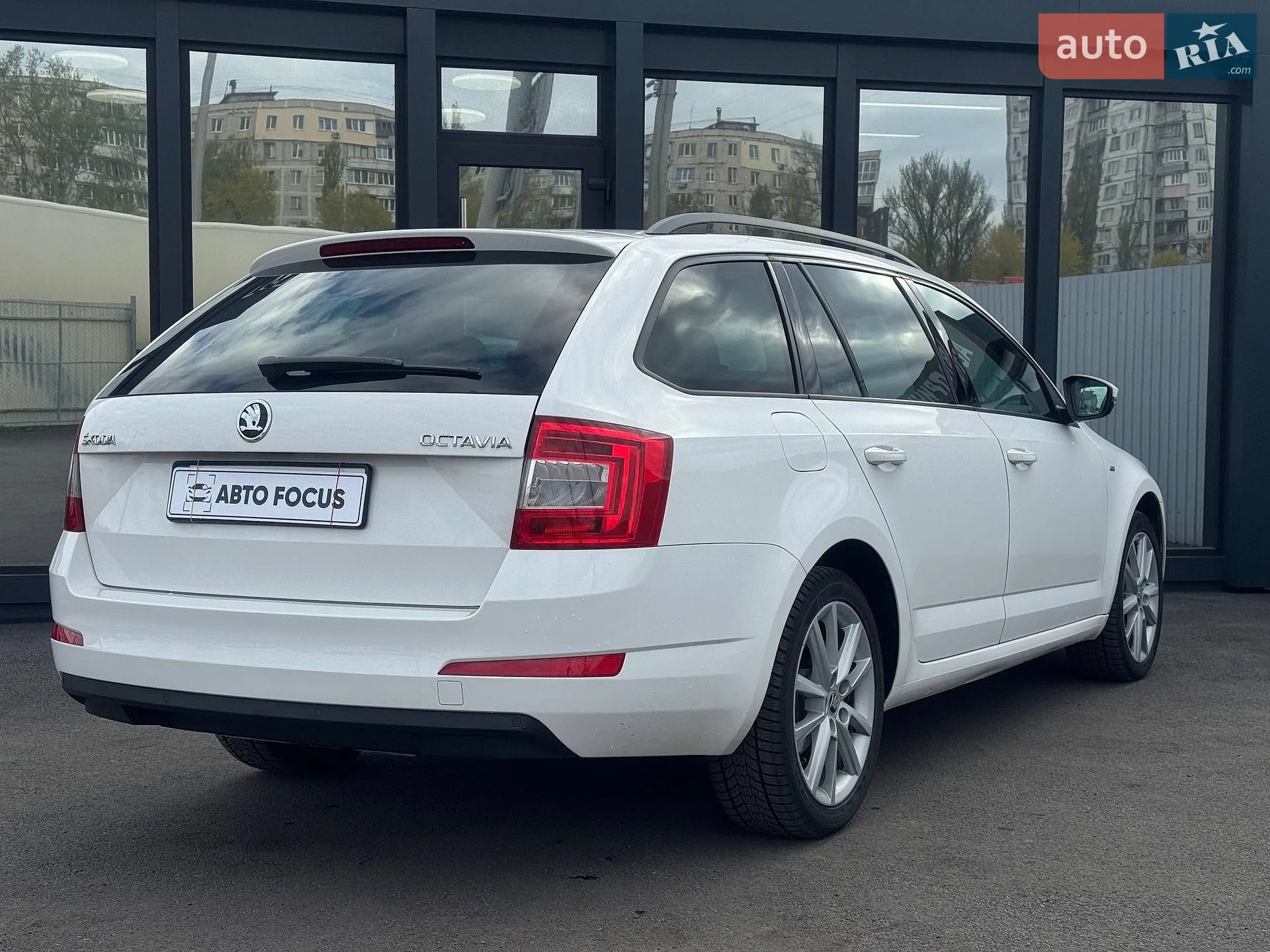 2016 Skoda Octavia - мініатюра 6