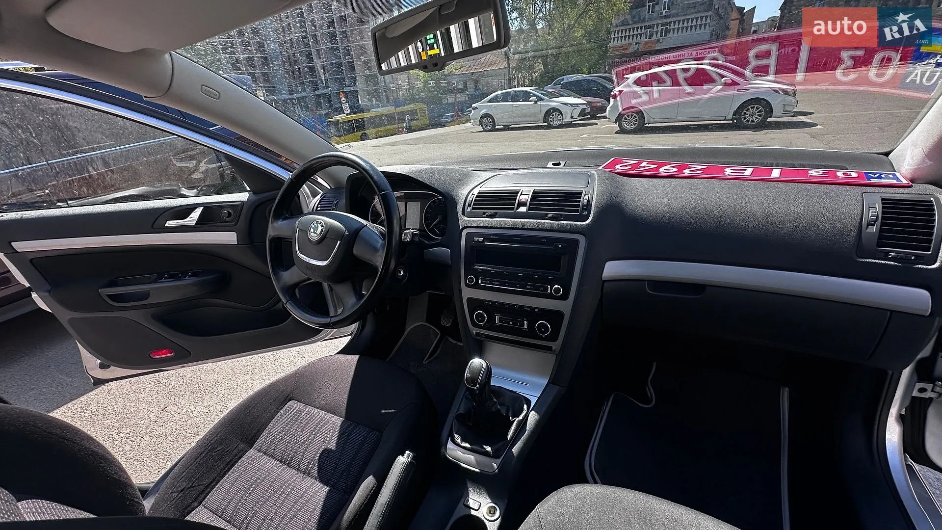 2011 Skoda Octavia - мініатюра 26
