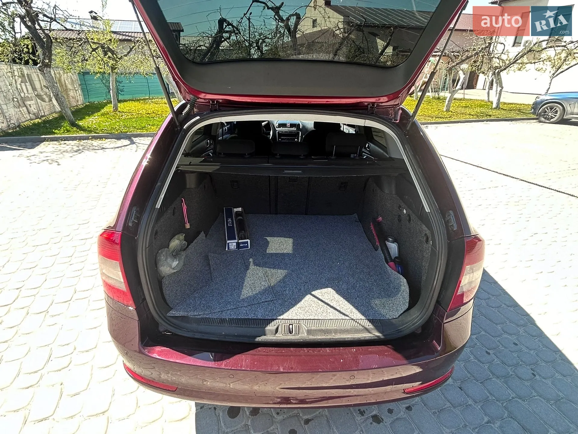 2011 Skoda Octavia - мініатюра 7