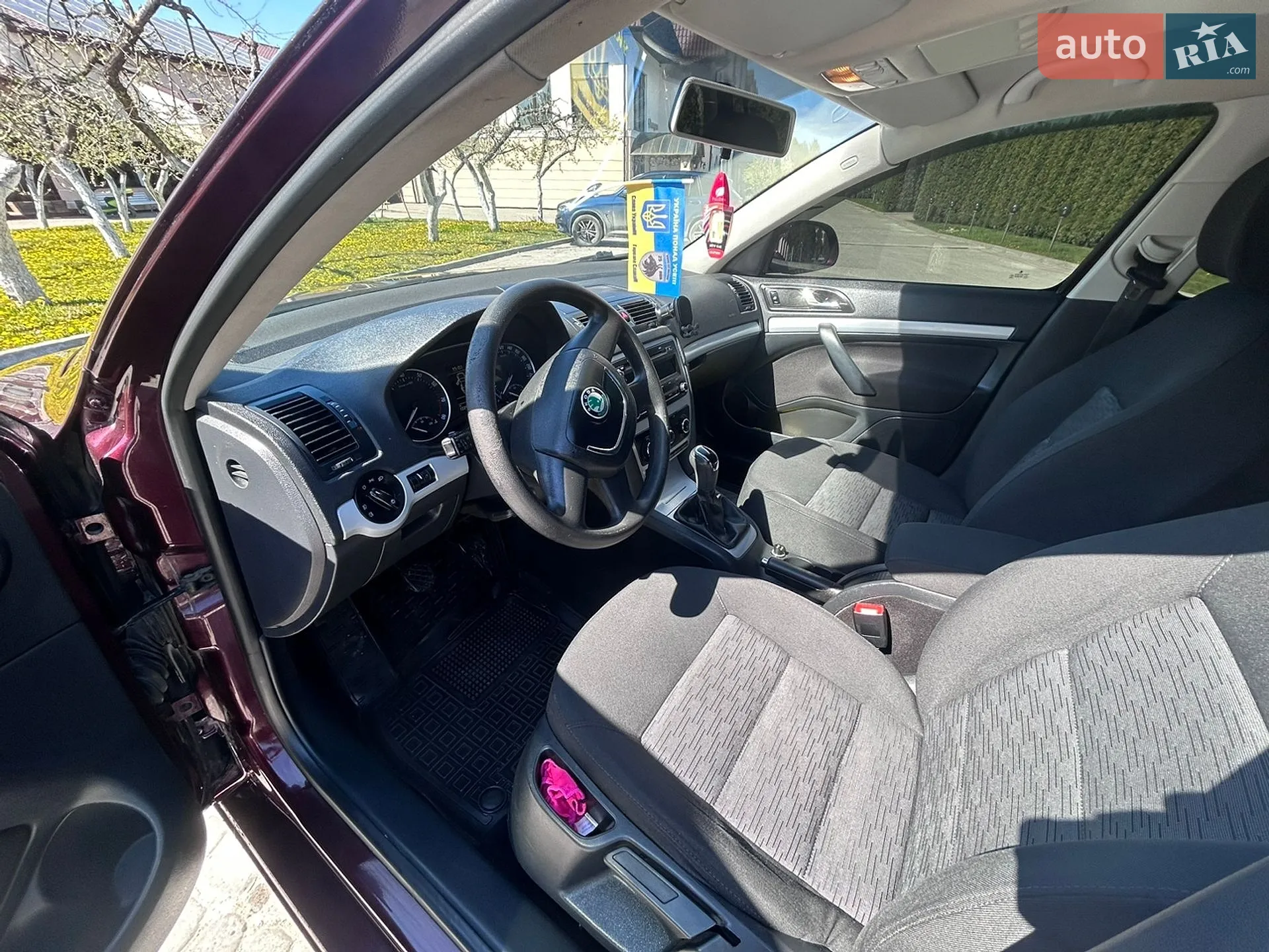 2011 Skoda Octavia - мініатюра 15