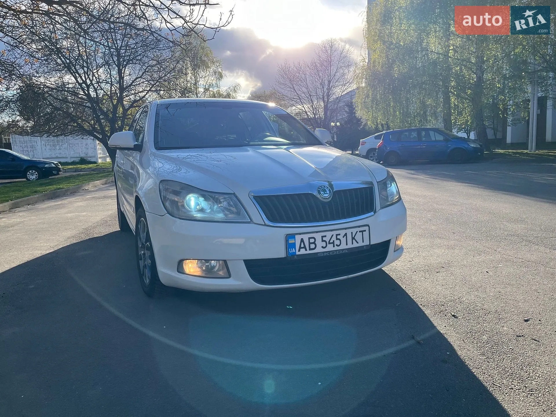 2010 Skoda Octavia - мініатюра 15