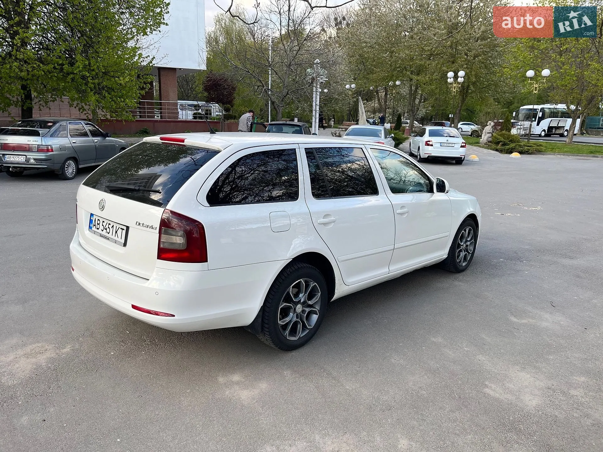 2010 Skoda Octavia - мініатюра 10