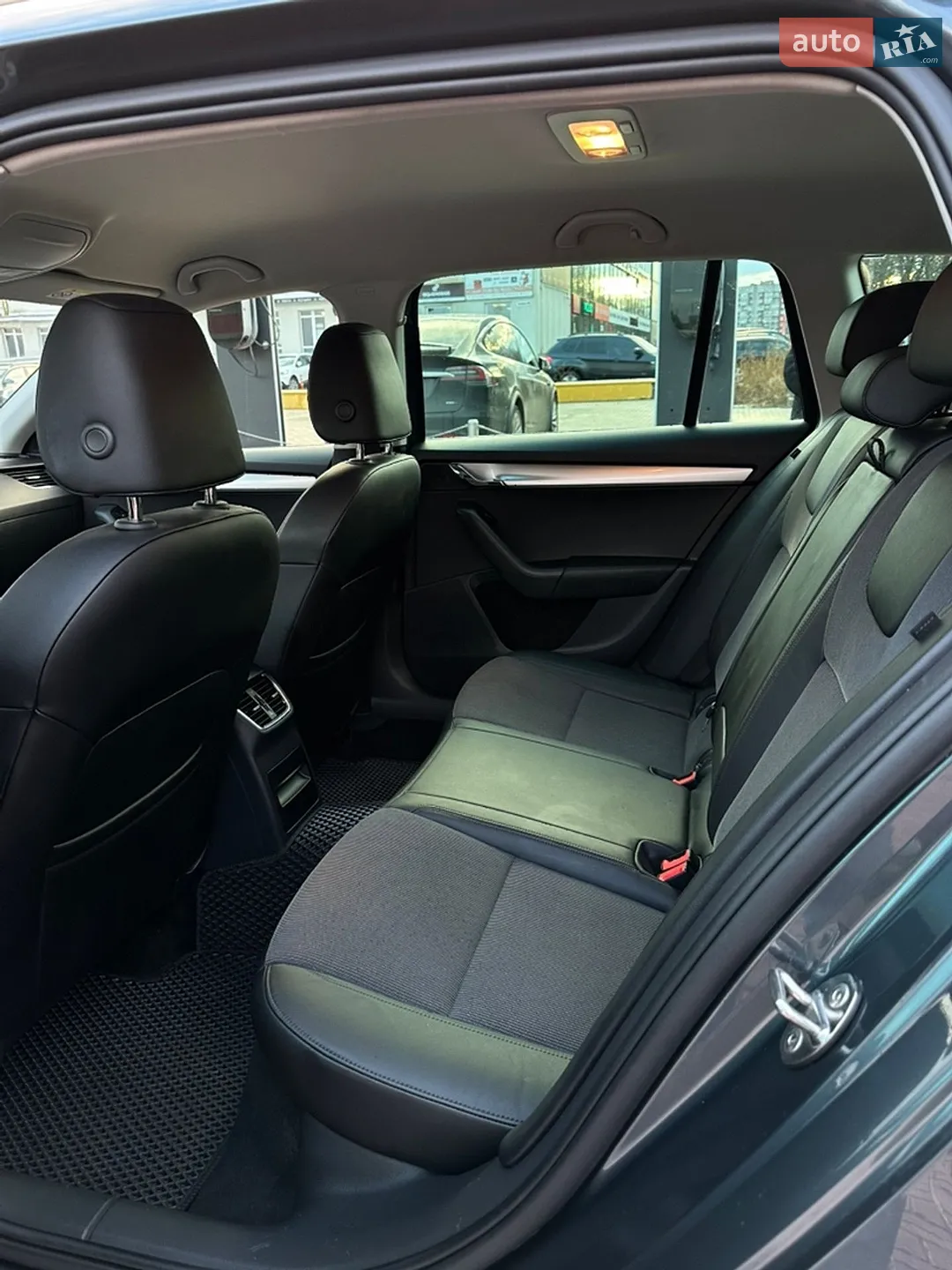 2018 Skoda Octavia - мініатюра 23