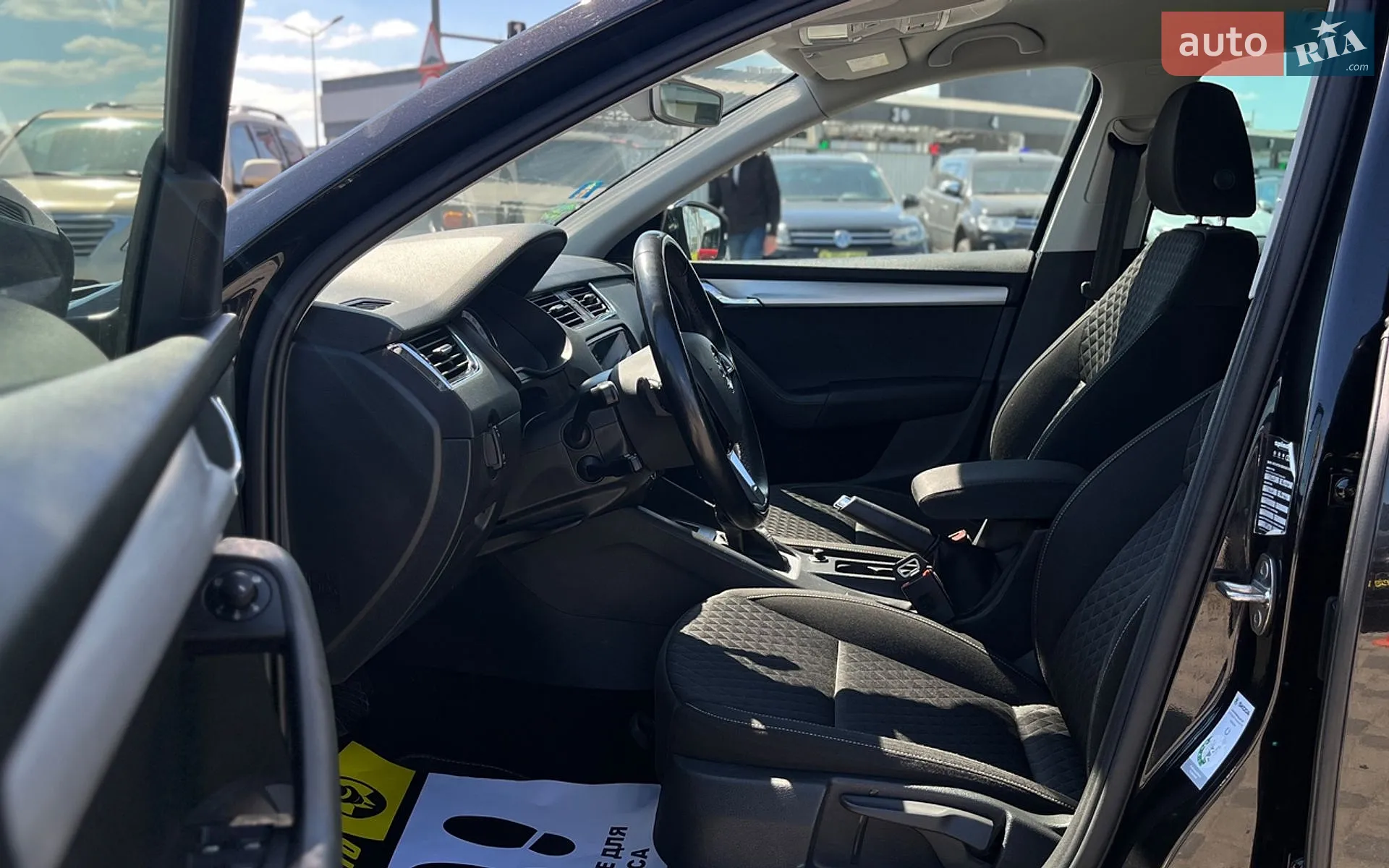 2017 Skoda Octavia - мініатюра 9
