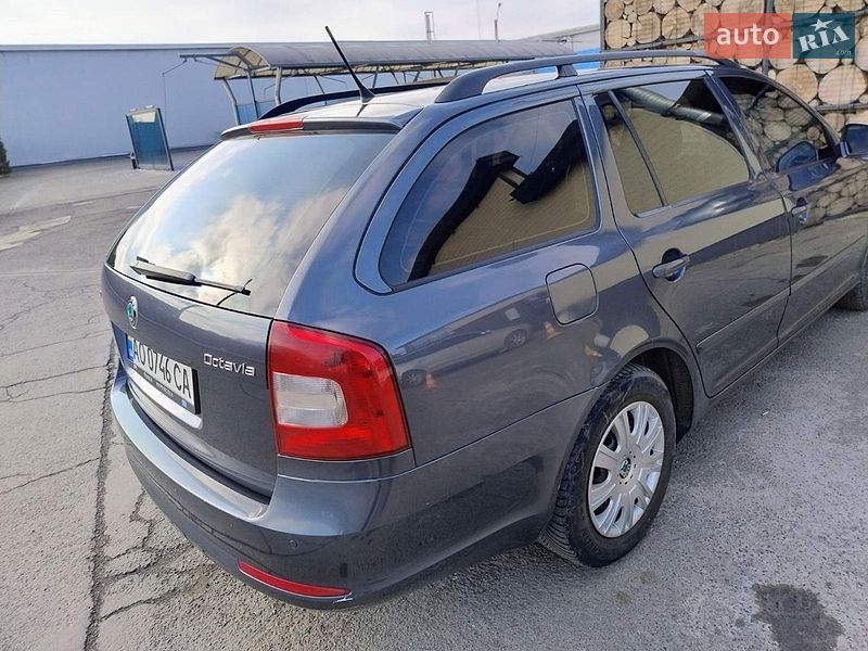 Универсал Skoda Octavia 2011 в Виноградове