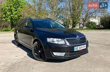 Универсал Skoda Octavia 2016 в Кривом Роге