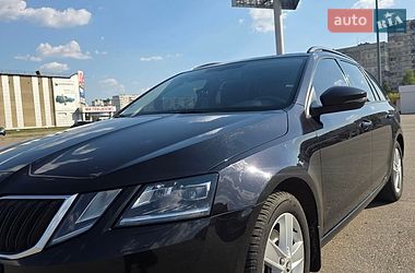 Универсал Skoda Octavia 2019 в Харькове