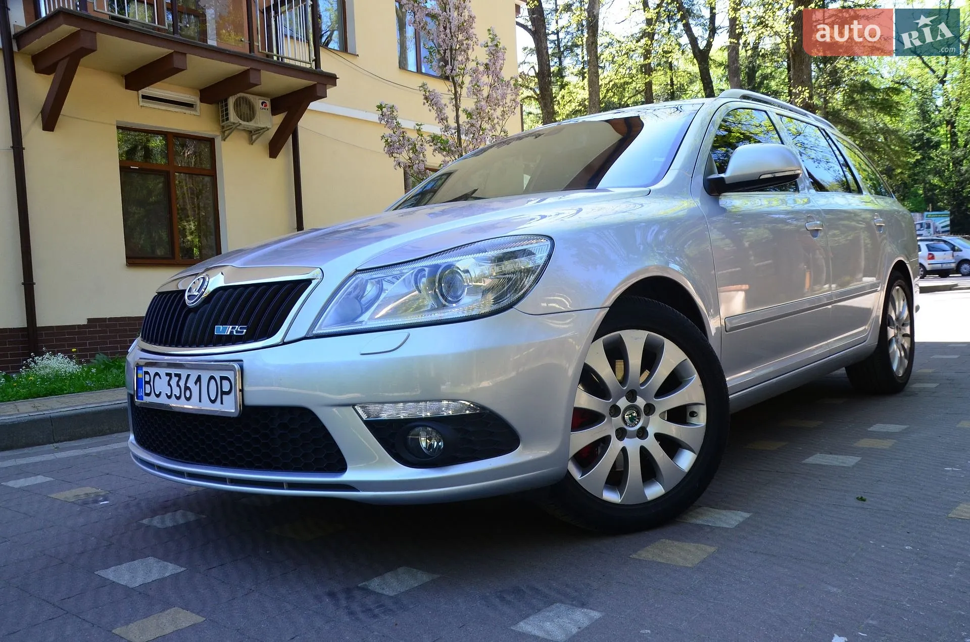 2010 Skoda Octavia - мініатюра 9