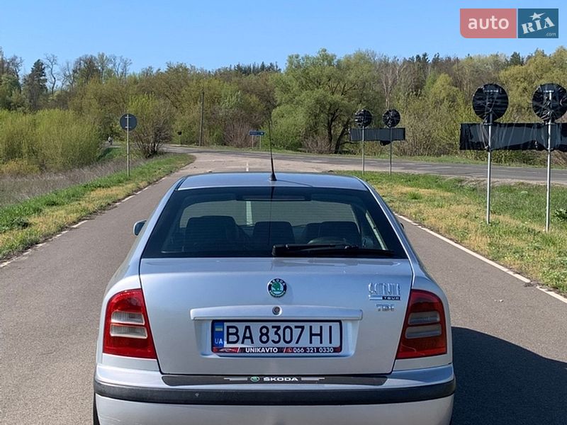 Лифтбек Skoda Octavia 2006 в Черкассах