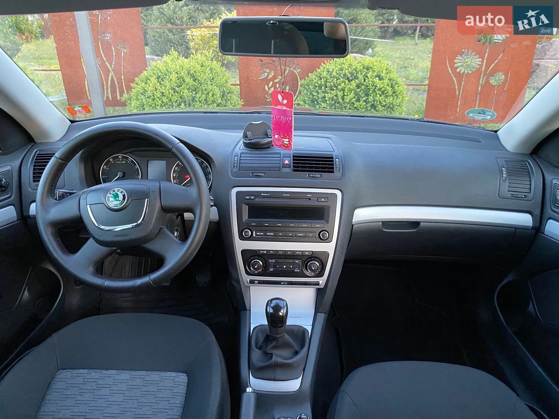 2010 Skoda Octavia - мініатюра 7