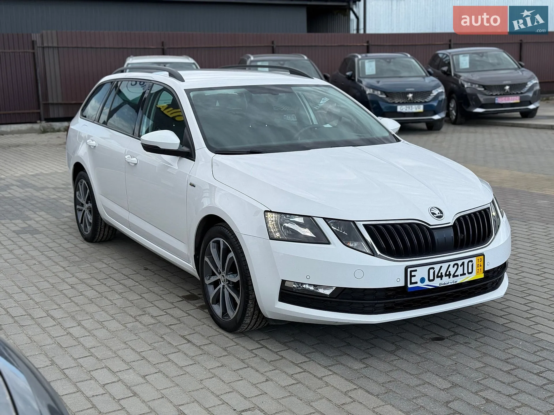 2019 Skoda Octavia - мініатюра 3